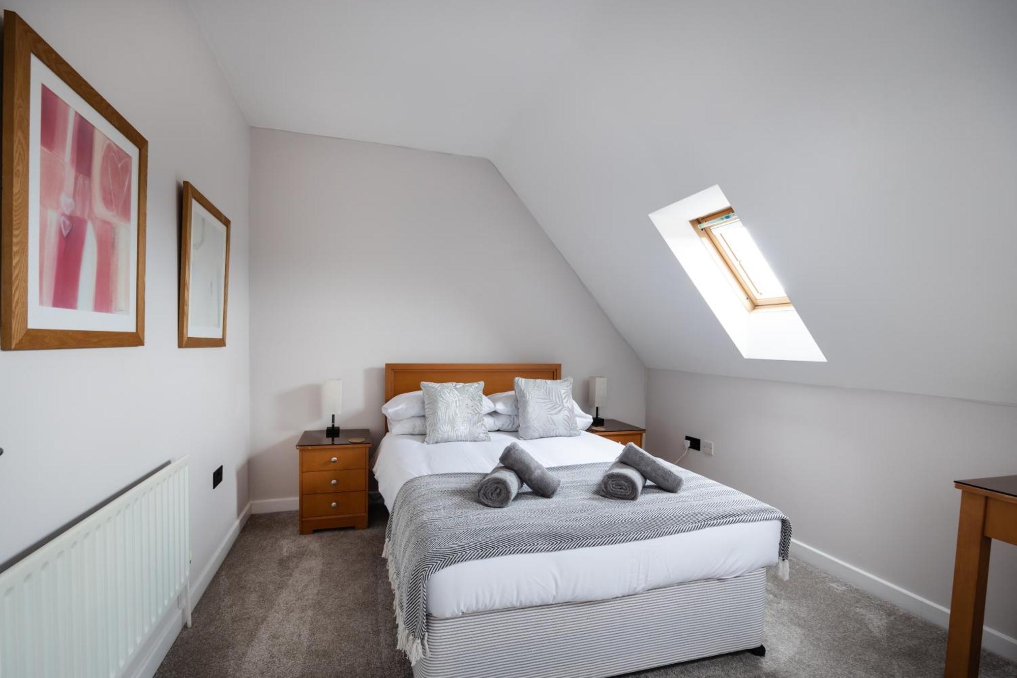 Apartmán Stunning 3Br, Free Parking, Near Town Center, Long Term Discoun Reading Exteriér fotografie